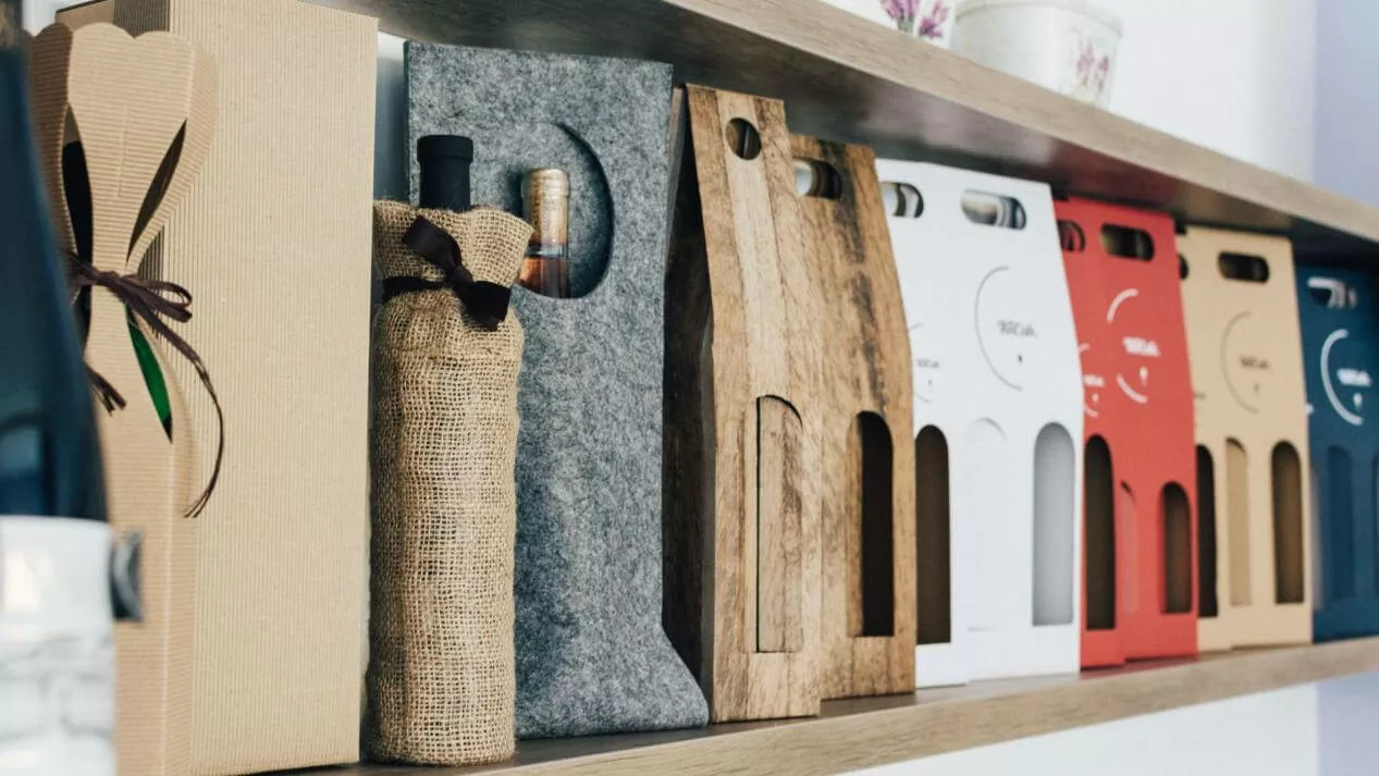 wine box with window
