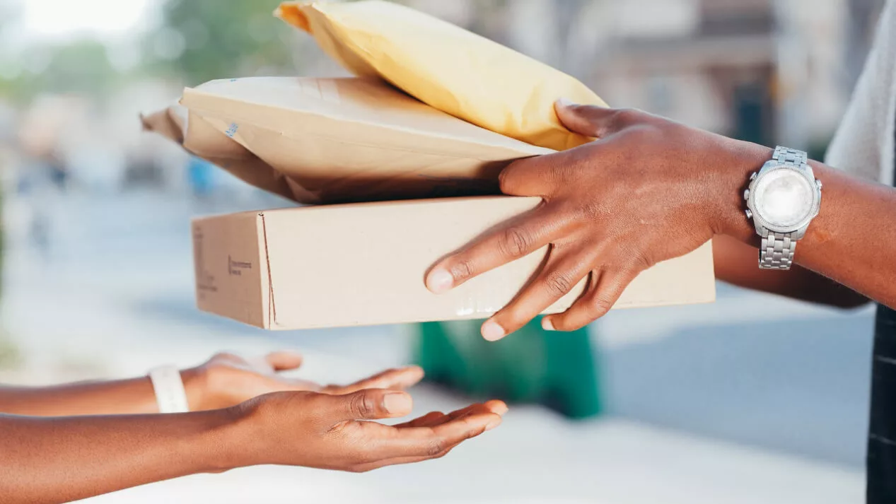 eco-friendly kraft apparel packaging boxes and mailers